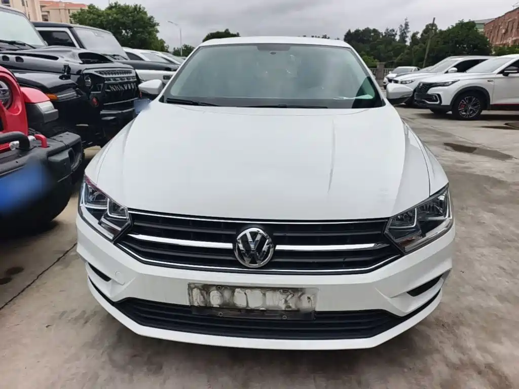 Volkswagen Bora — миниатюра 3