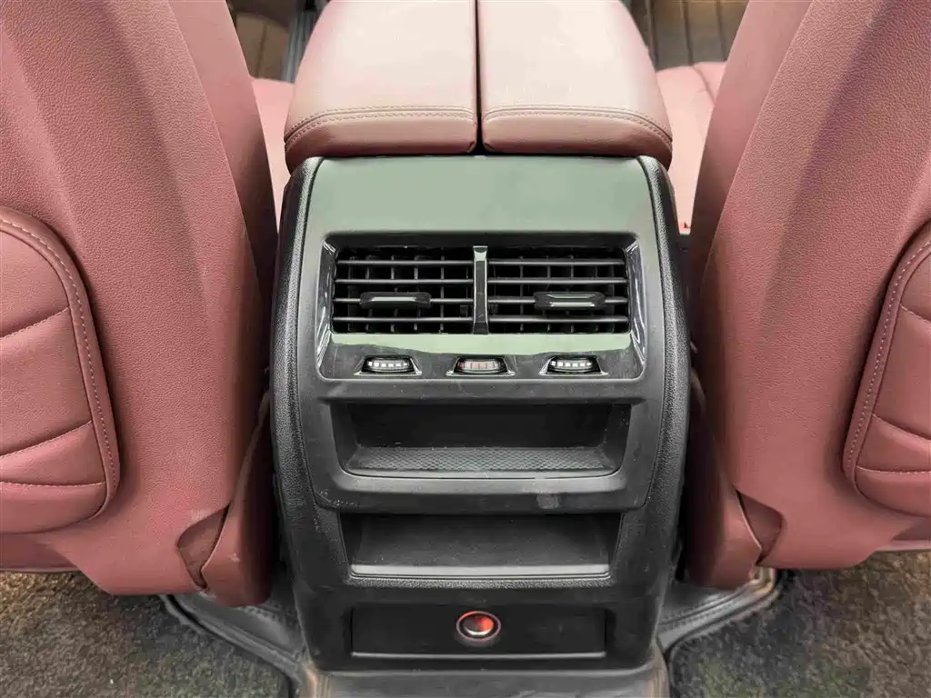 BMW X5 — миниатюра 13