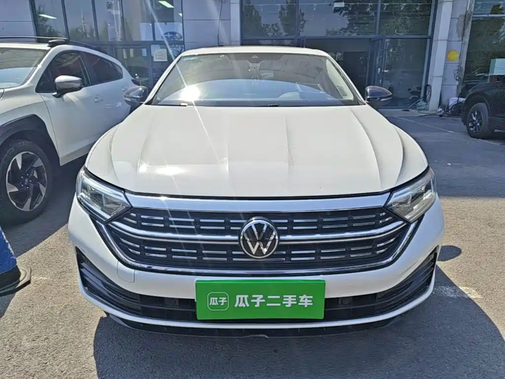 Volkswagen Sagitar — миниатюра 3