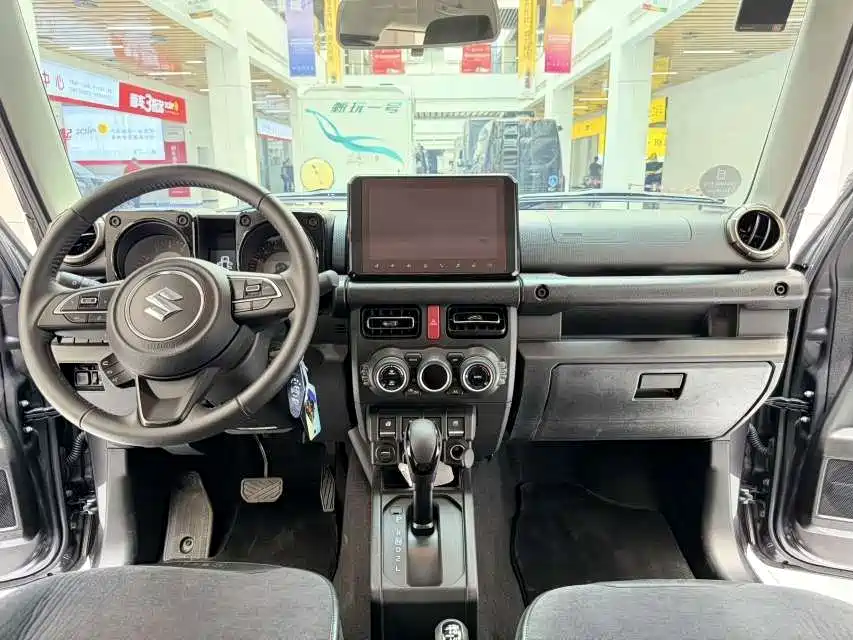 Suzuki Jimny — миниатюра 8