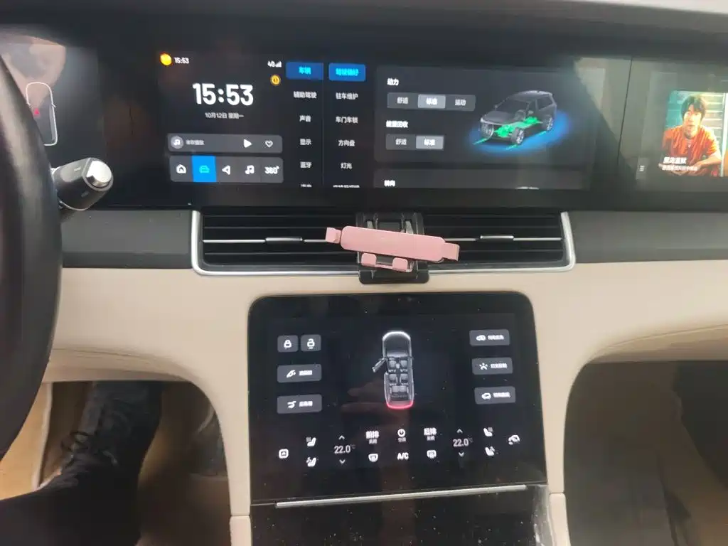 Li Auto Li ONE — миниатюра 9
