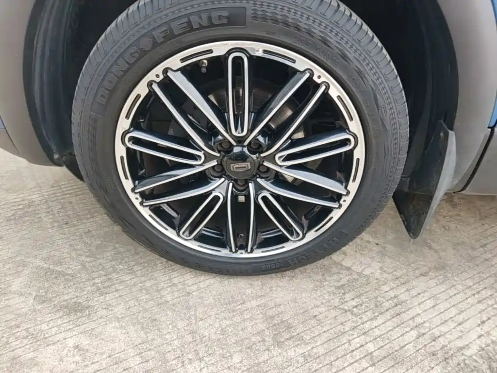 Qoros Qoros 5 — миниатюра 23