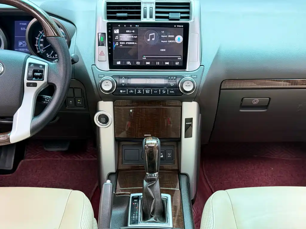 Toyota Land Cruiser Prado 2010 4.0L AT TX-L