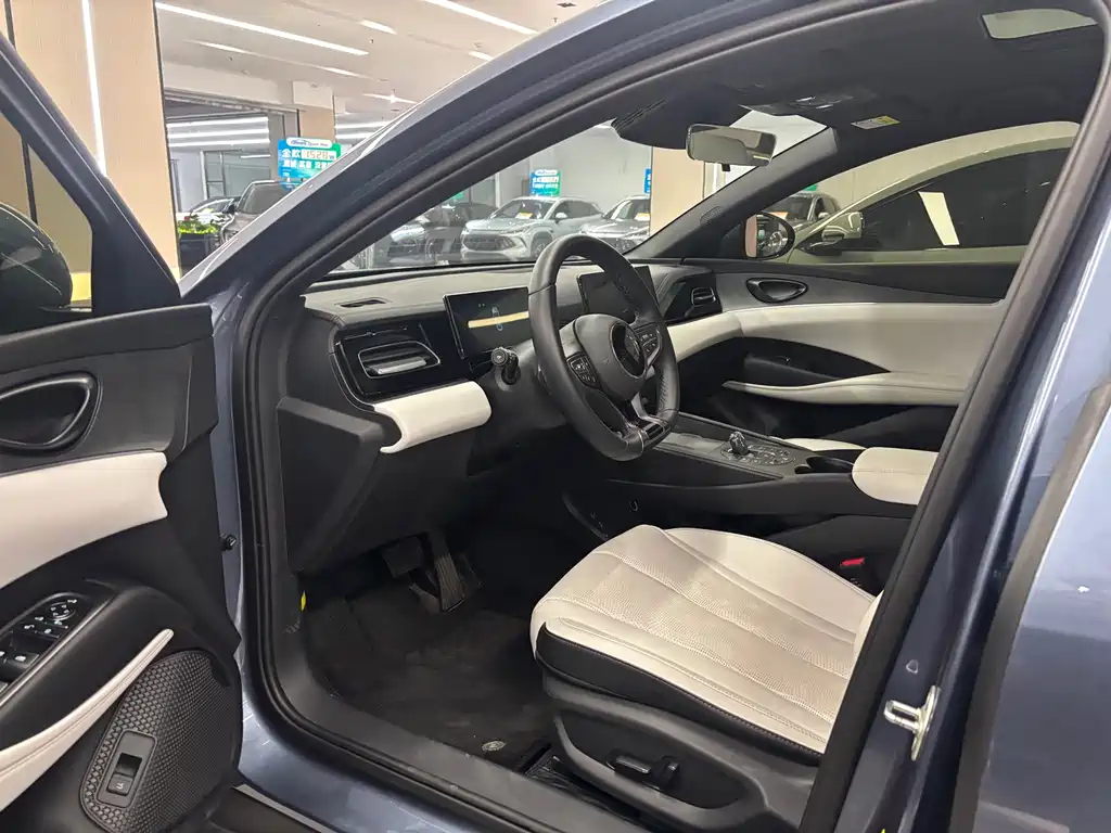 BYD SEAL 06 NEW ENERGY