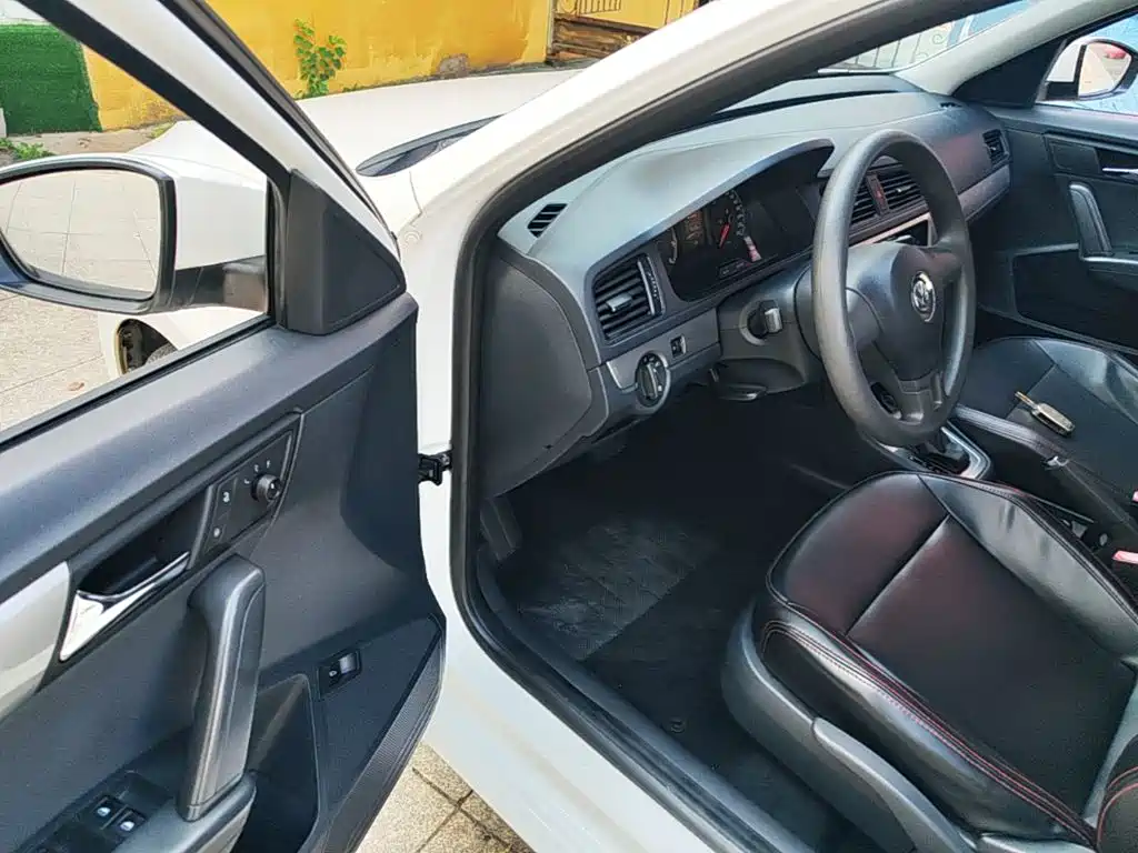Volkswagen Lavida — миниатюра 16