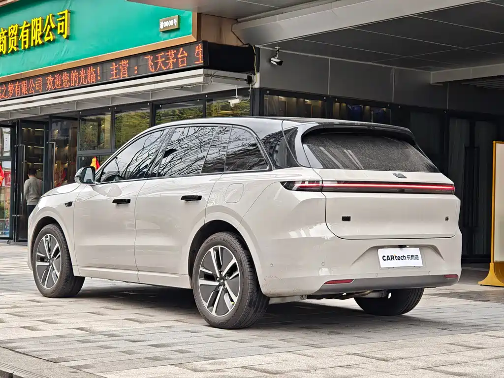 Li Auto L6 2024 Pro