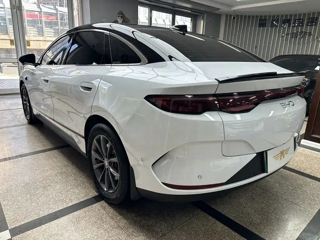 BYD Qin L — миниатюра 4