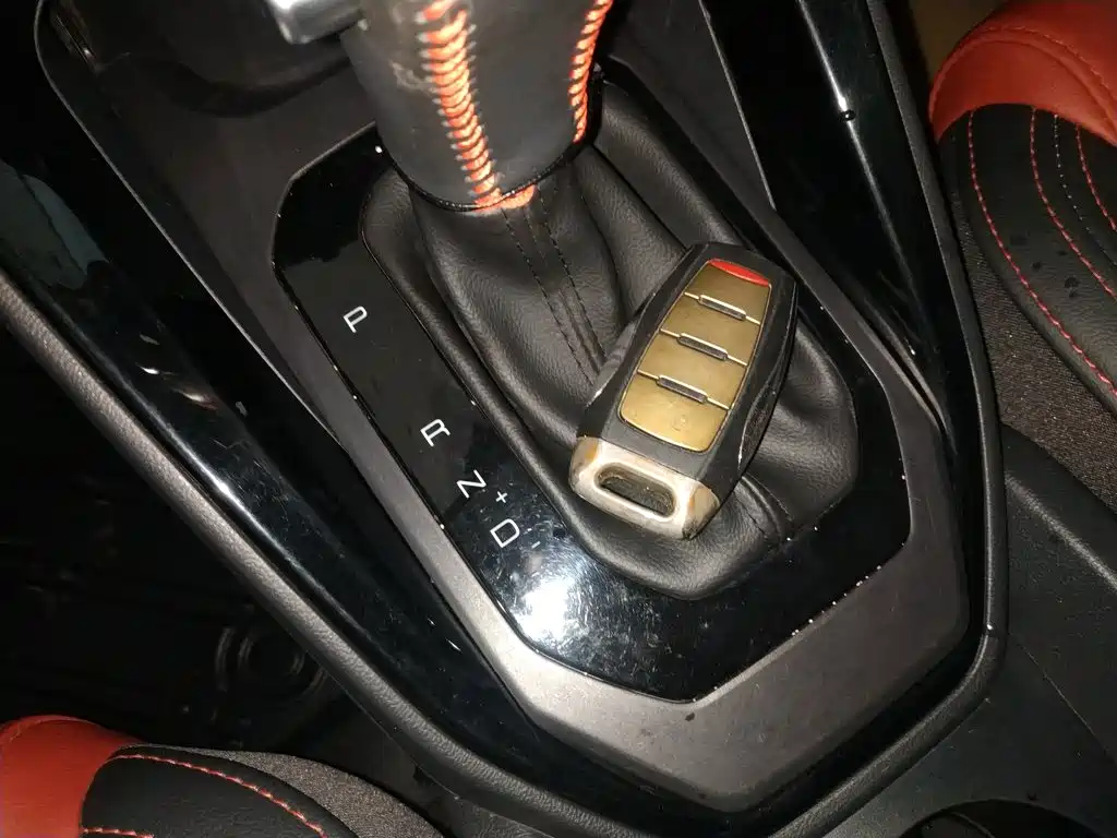 Haval H2s — миниатюра 9