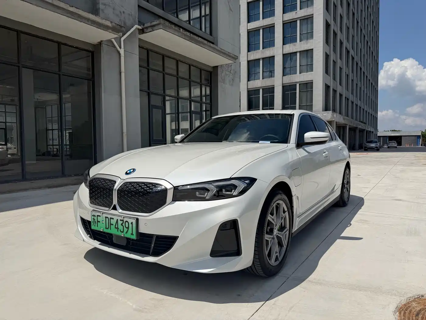 宝马i3 2025款 eDrive 35 L 2025