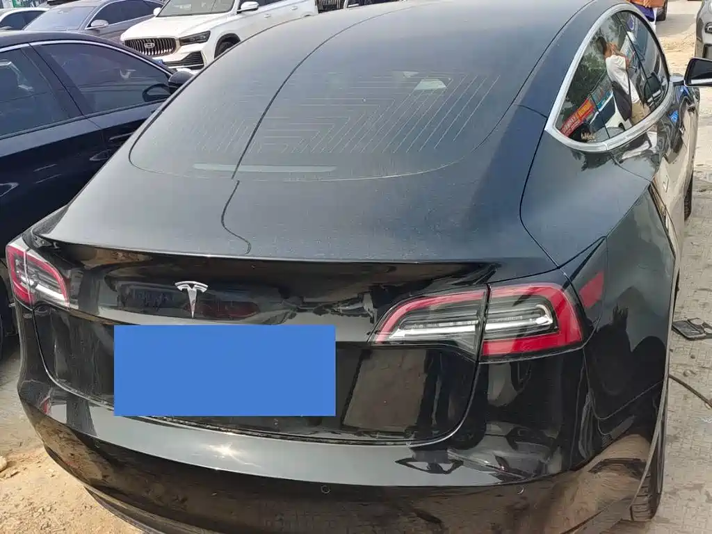 Tesla Model 3 — фотографии объявления, Фото 9