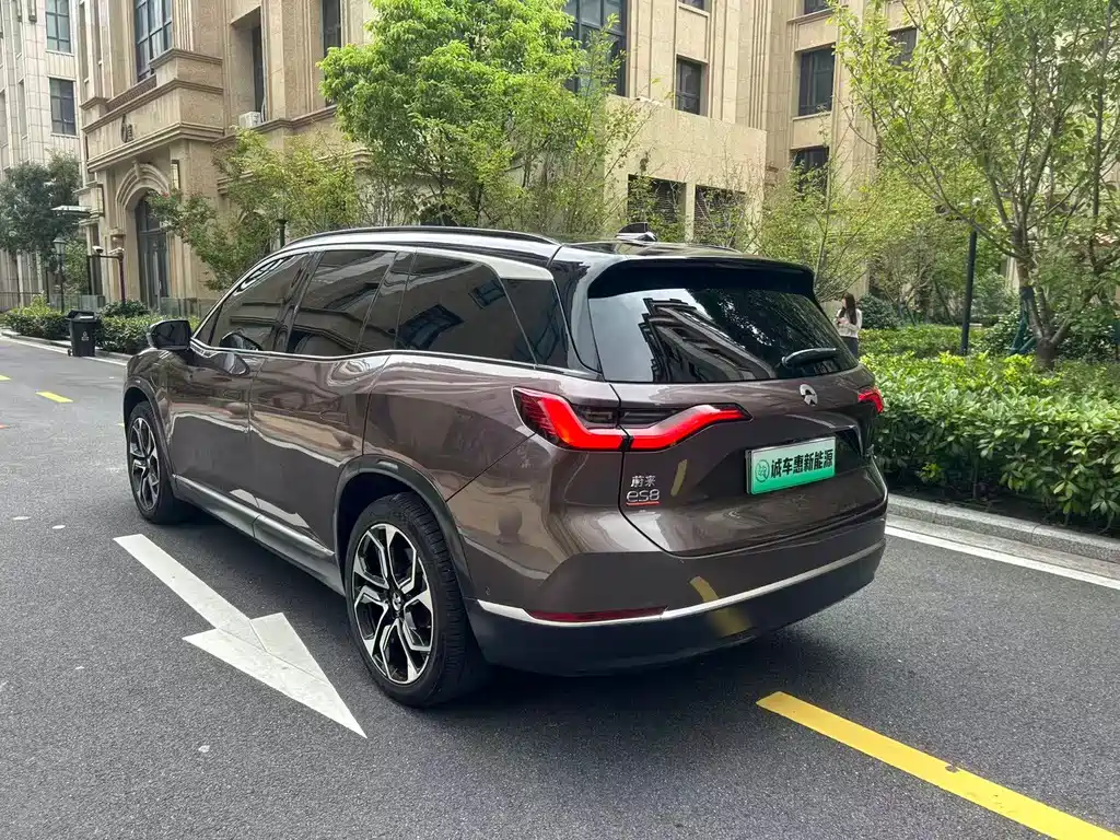 NIO ES8 — миниатюра 15