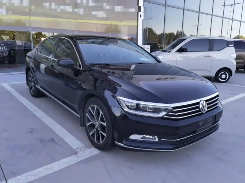 Volkswagen Magotan — миниатюра 4