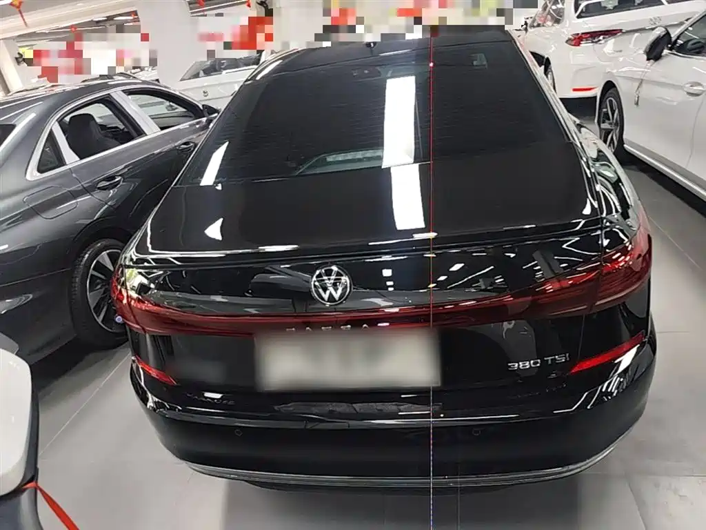 Volkswagen Passat 2026 380TSI