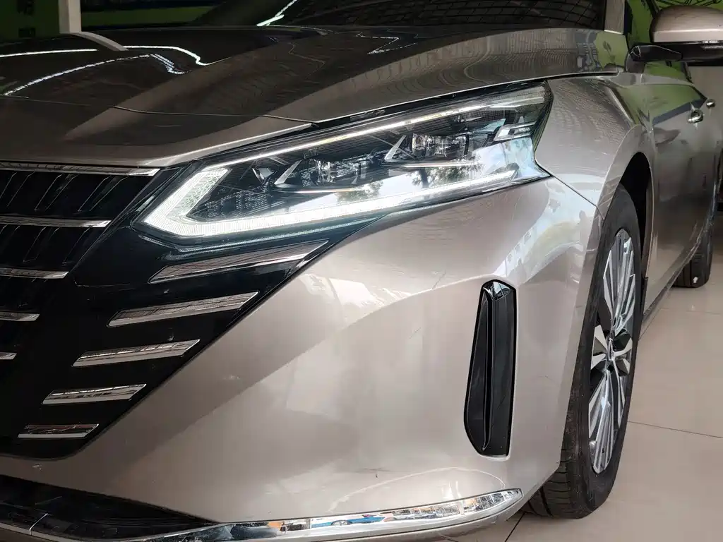 Nissan Teana — миниатюра 3