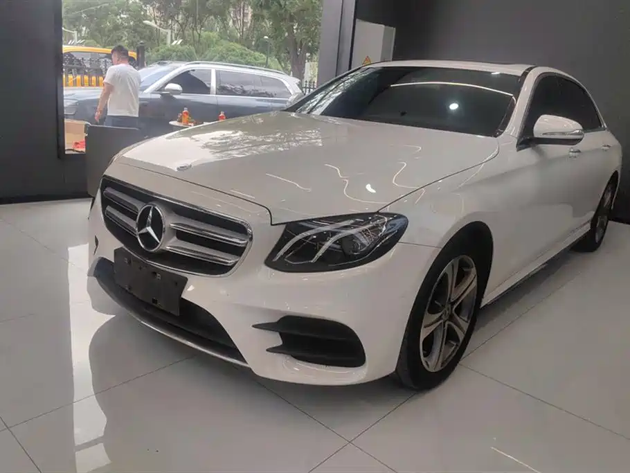 Mercedes-Benz E-Class 2019