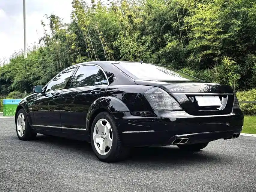 Mercedes-Benz S-Class — миниатюра 9