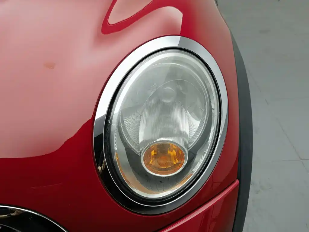 MINI Mini Clubman — миниатюра 7