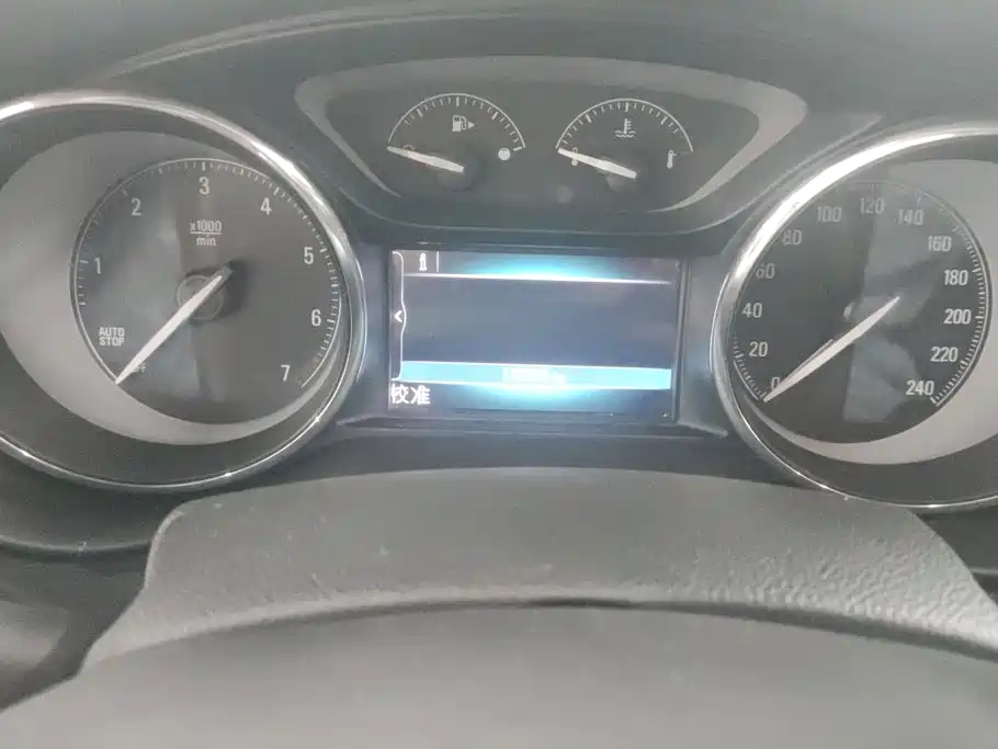 Buick Envision Plus — миниатюра 14