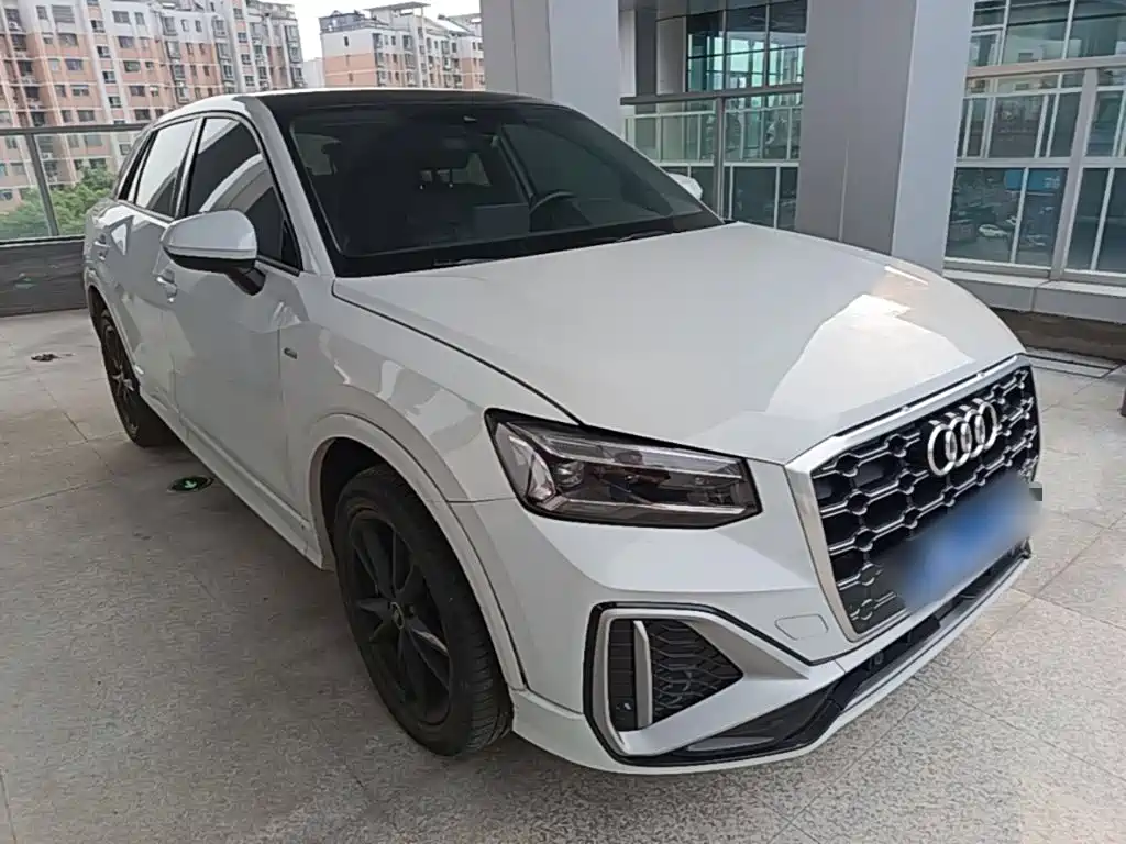 Audi Q2L — миниатюра 4