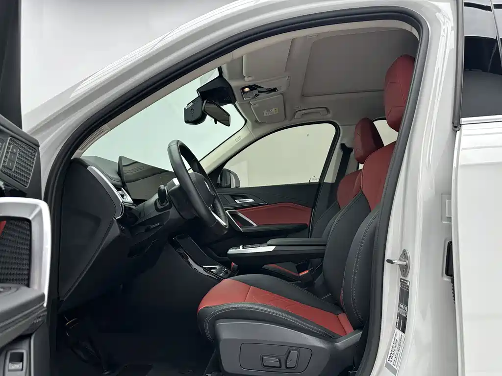 BMW X1 — миниатюра 5