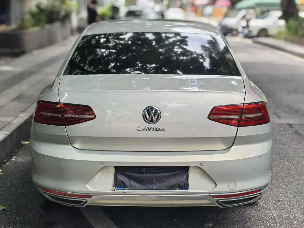 Volkswagen Magotan — миниатюра 4