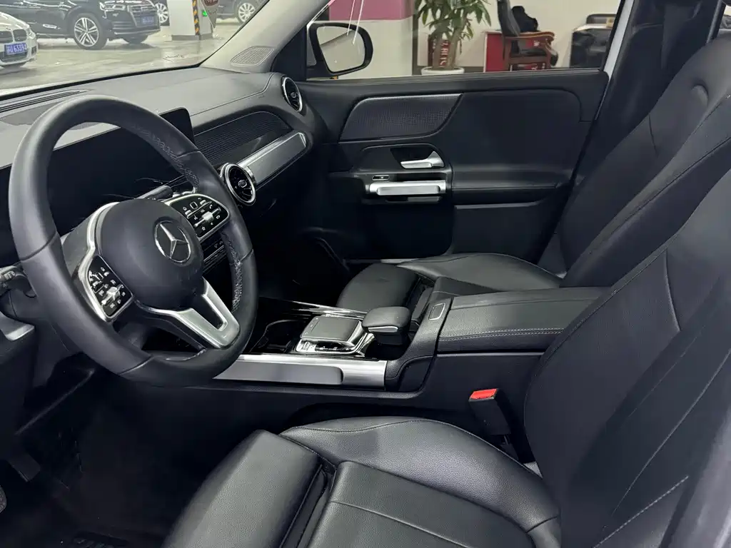 Mercedes-Benz GLB — миниатюра 5