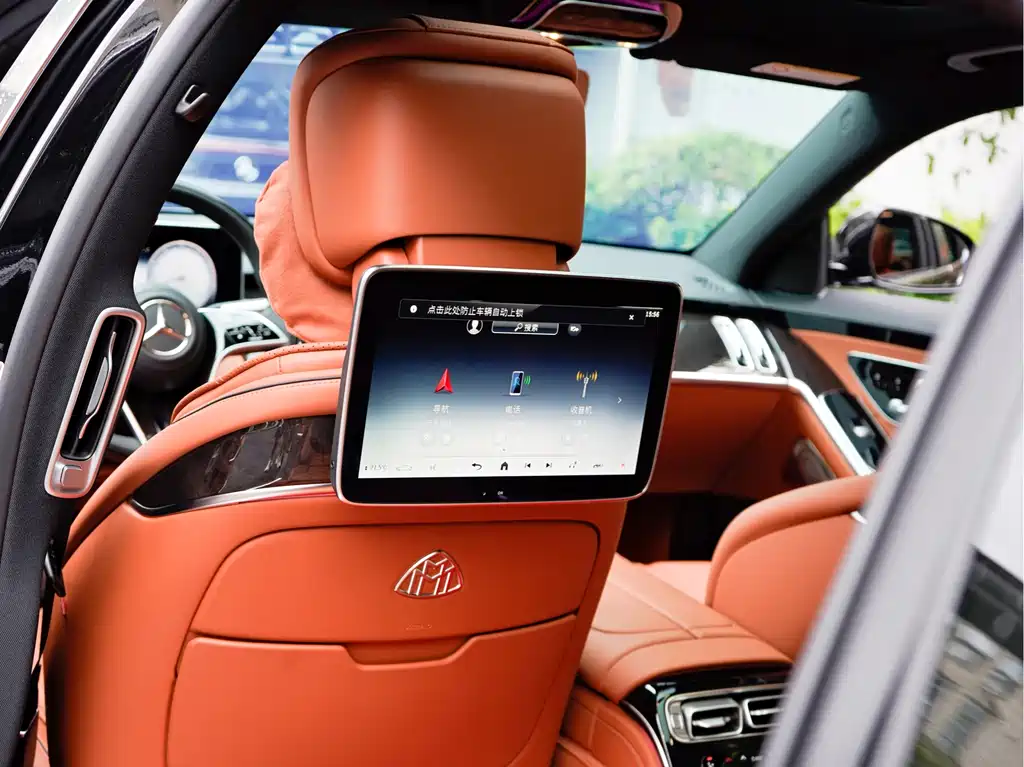 Mercedes-Benz S-Class — миниатюра 18