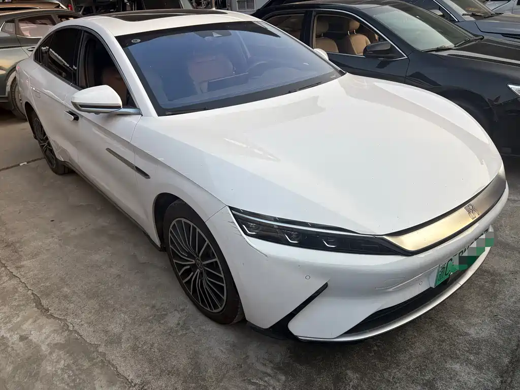 BYD Han — миниатюра 2