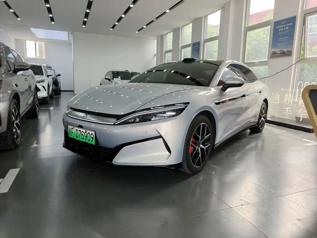 Byd 汉L 2025