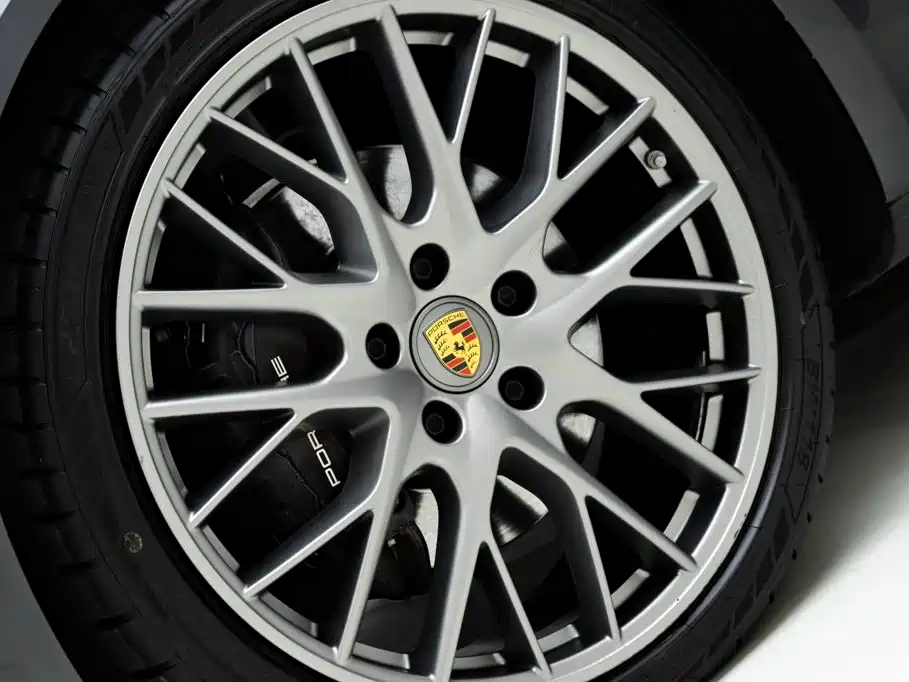 Porsche Panamera — миниатюра 6