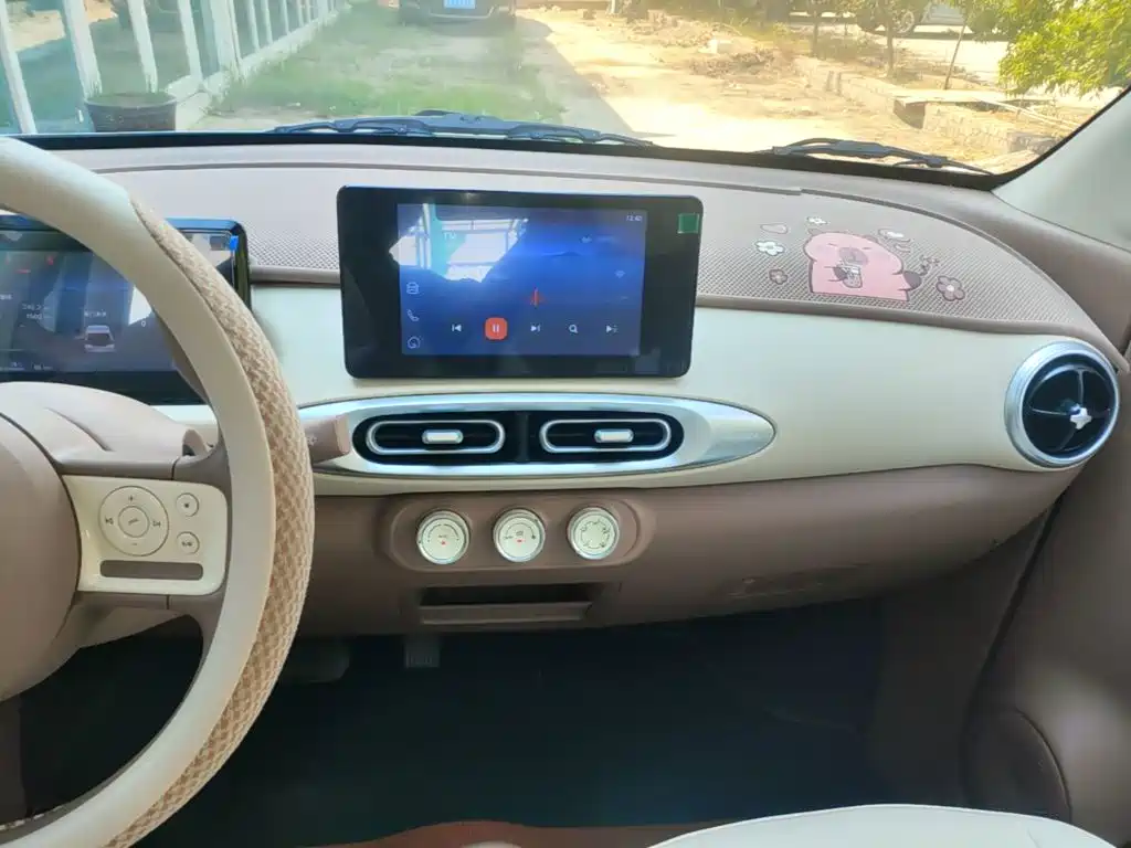 Wuling MINIEV — миниатюра 13