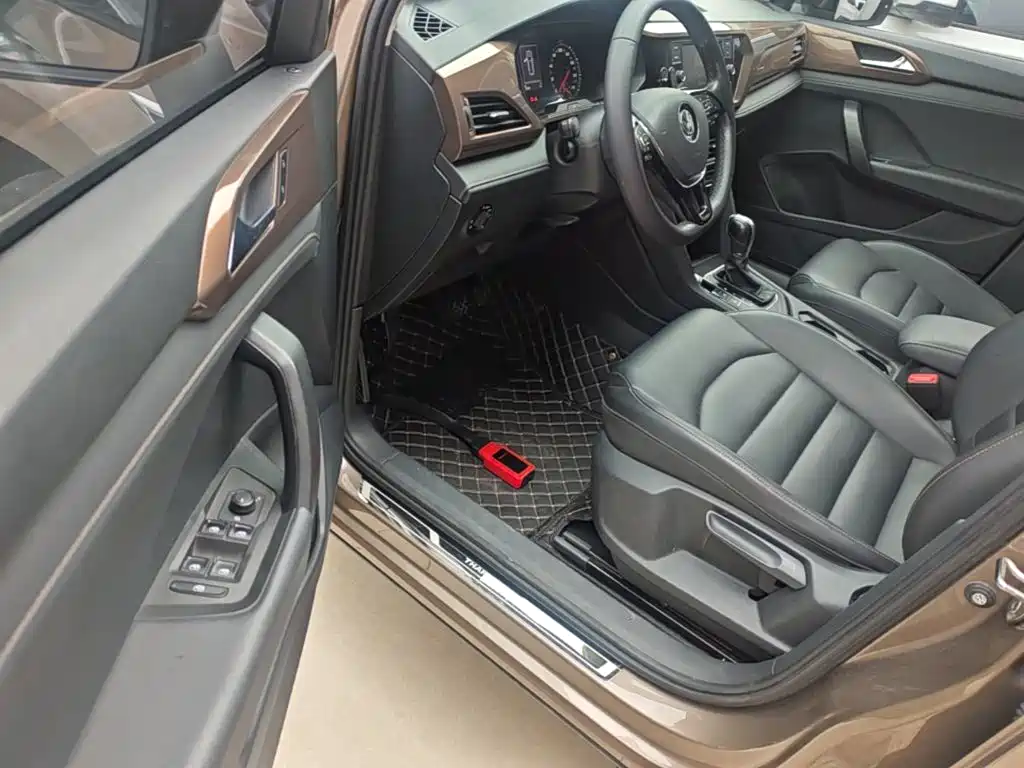 Volkswagen Tharu — миниатюра 16