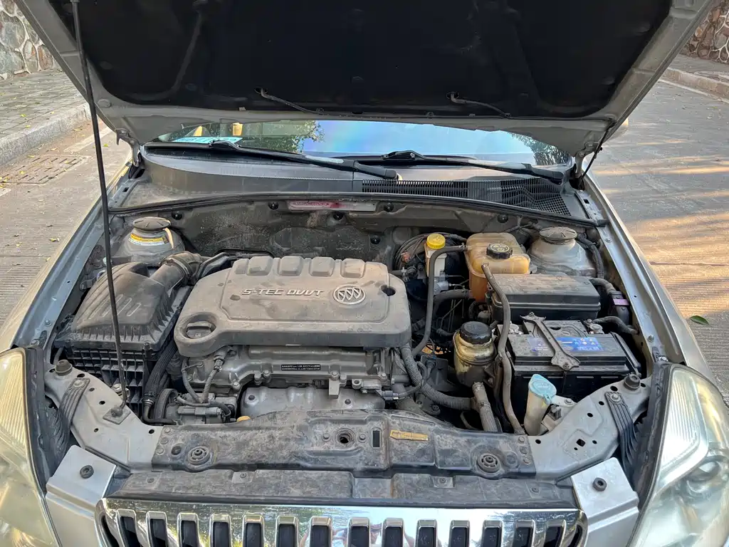 Buick Excelle — миниатюра 15