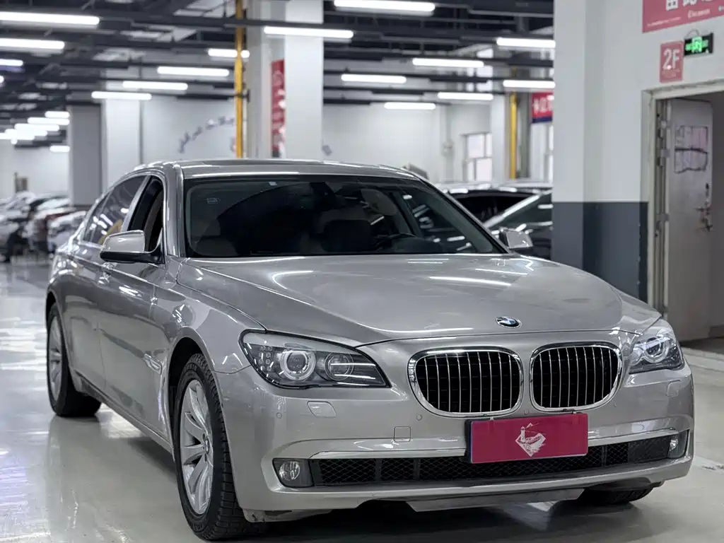 BMW 7 Series 2011