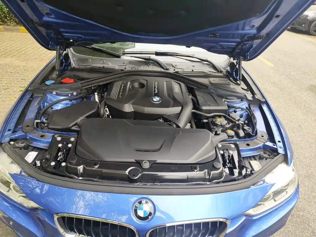 BMW 3 Series — миниатюра 21