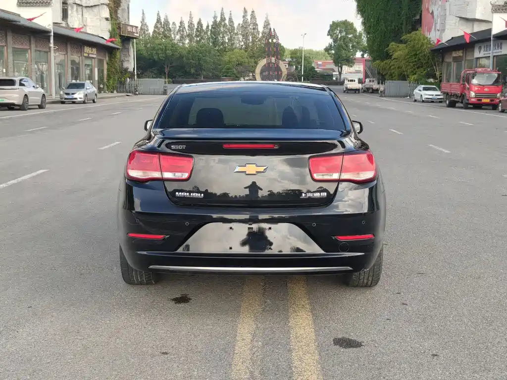 Chevrolet Malibu — миниатюра 12