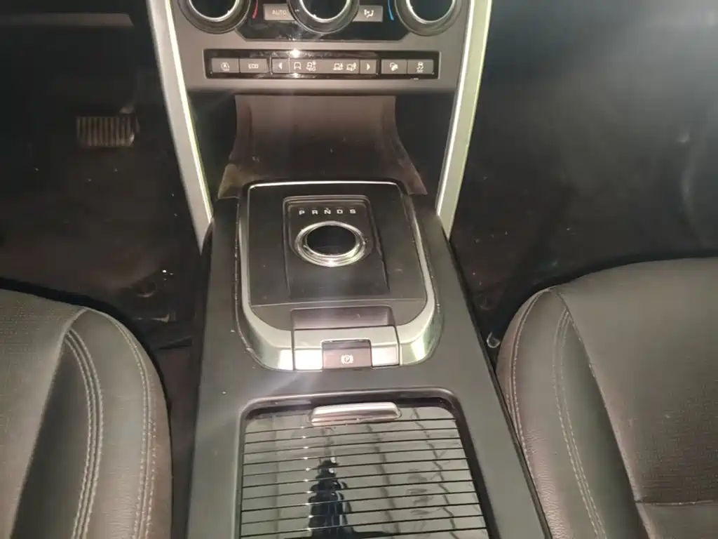 Land Rover Discovery Sport — миниатюра 14