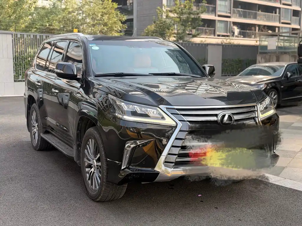 Lexus LX — миниатюра 2