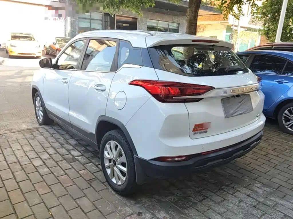 BAIC X3 — миниатюра 5