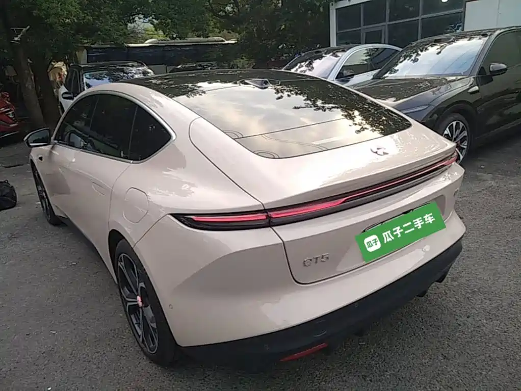 NIO ET5 — миниатюра 5