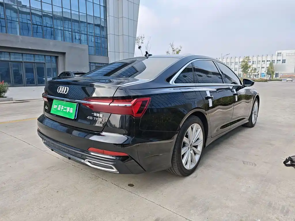Audi A6L — миниатюра 7