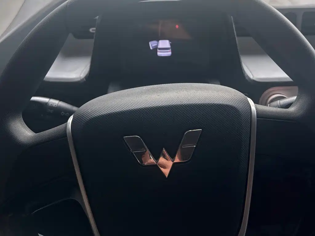Wuling MINIEV — миниатюра 7