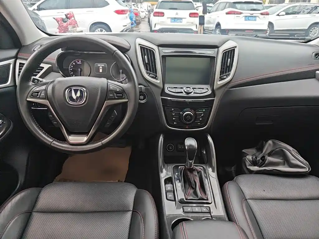 Changan CS75 — миниатюра 10