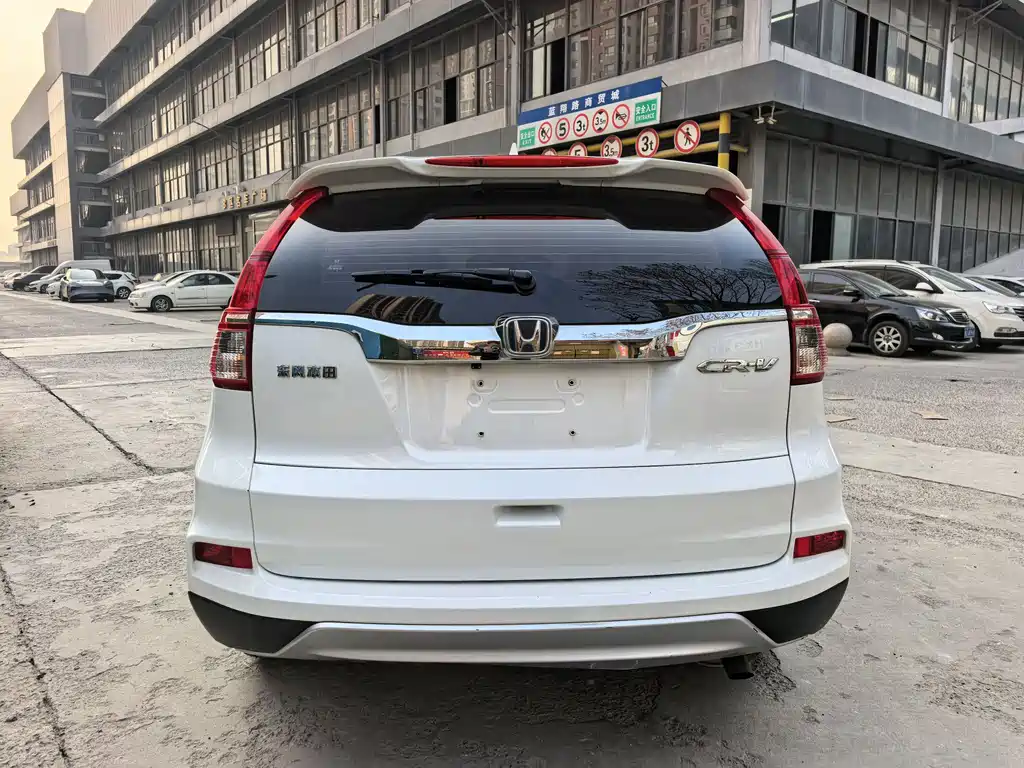 HONDA CR V