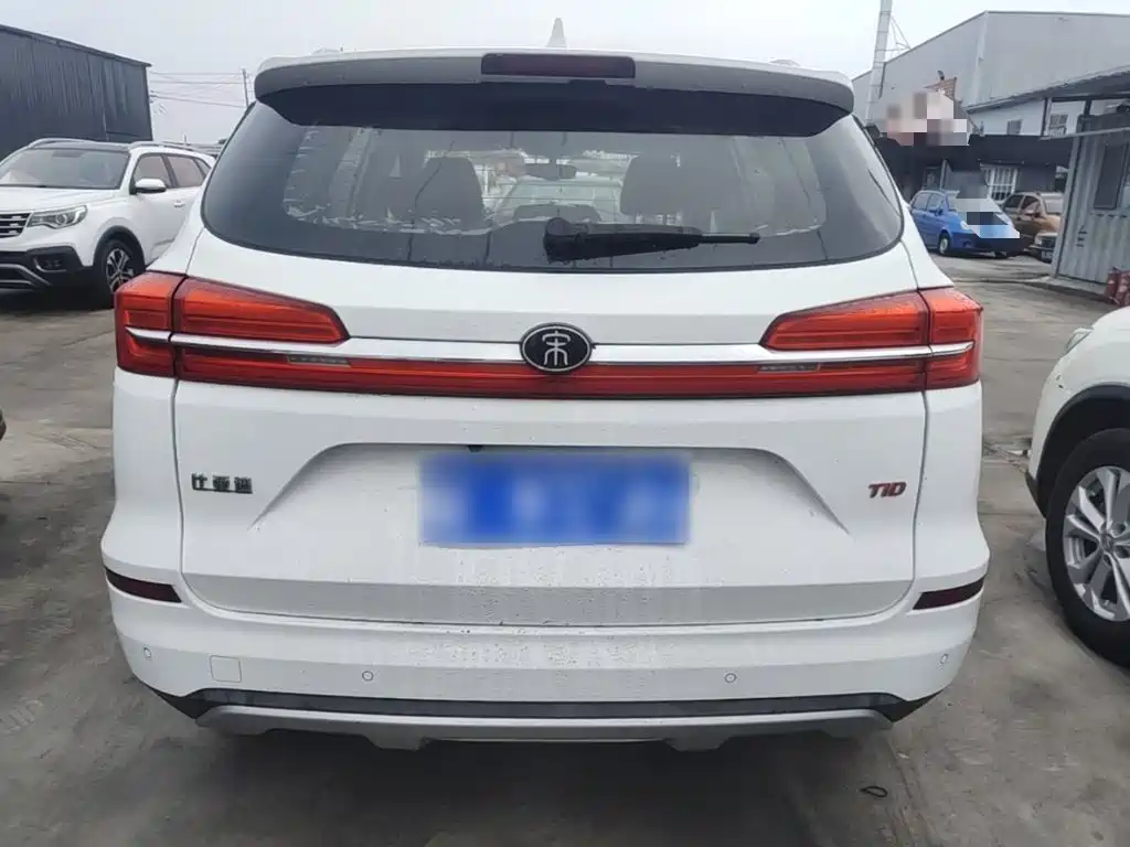 BYD Song — миниатюра 6