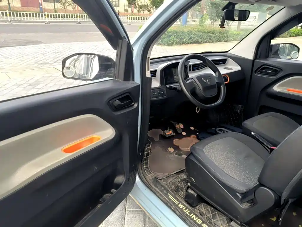 Wuling MINIEV — миниатюра 16