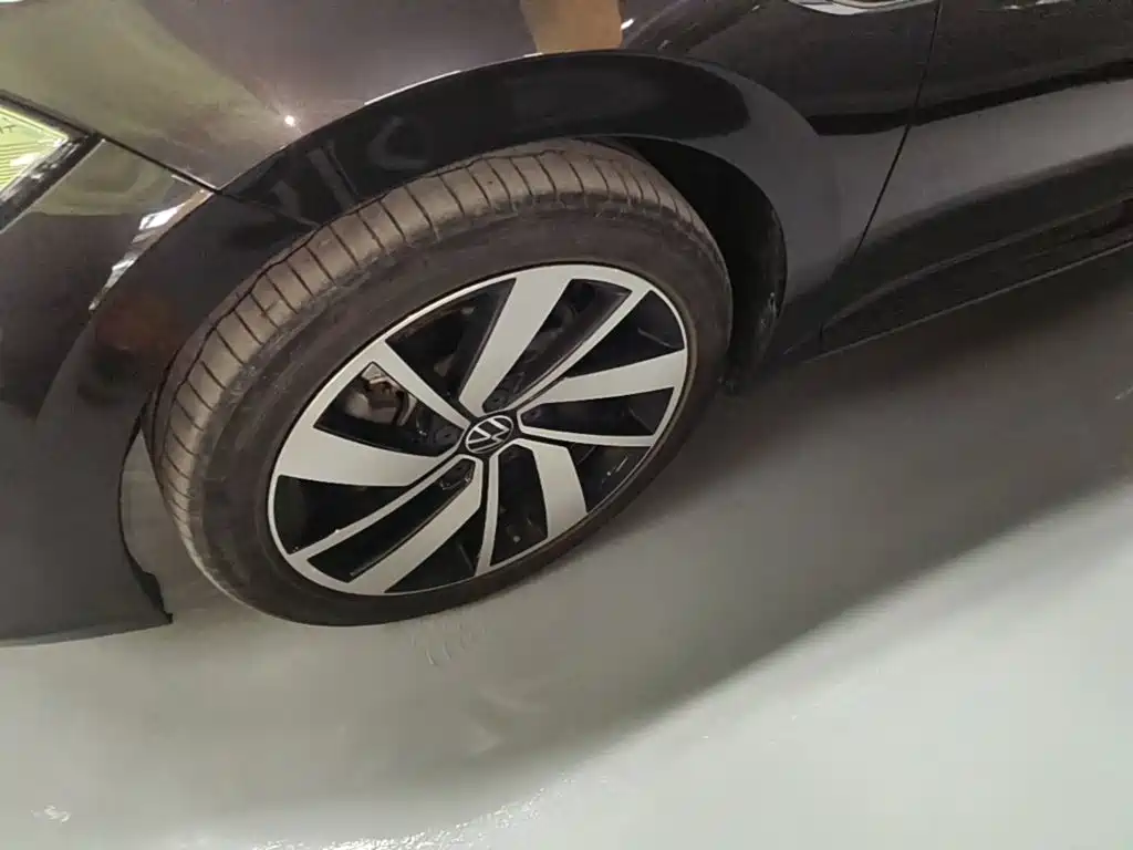 Volkswagen Sagitar — миниатюра 23