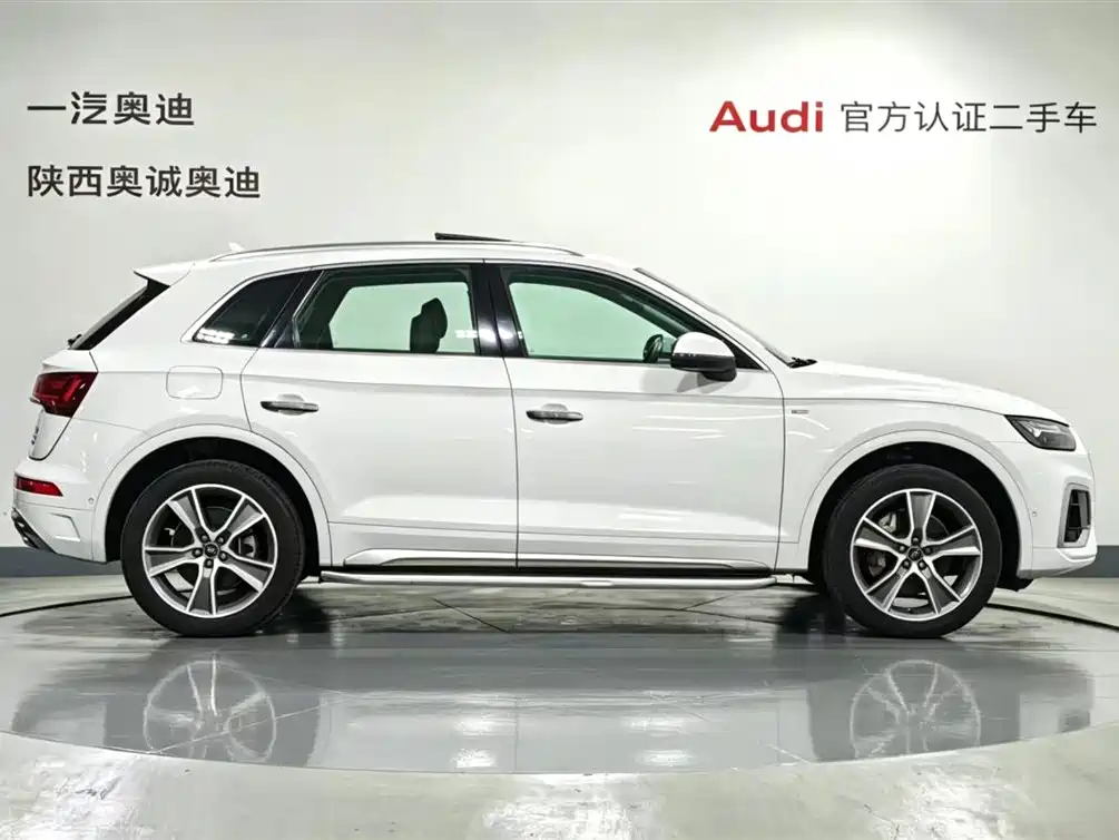 Audi Q5L id 4515317 из Китая 17