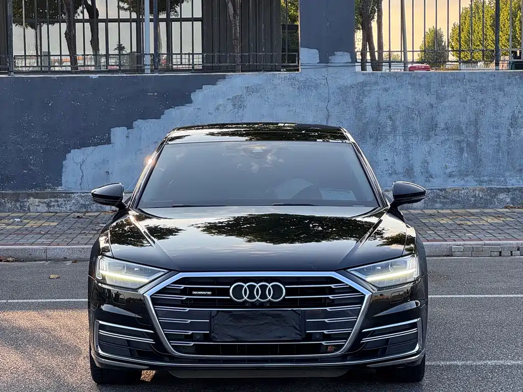 Audi A8 — миниатюра 2