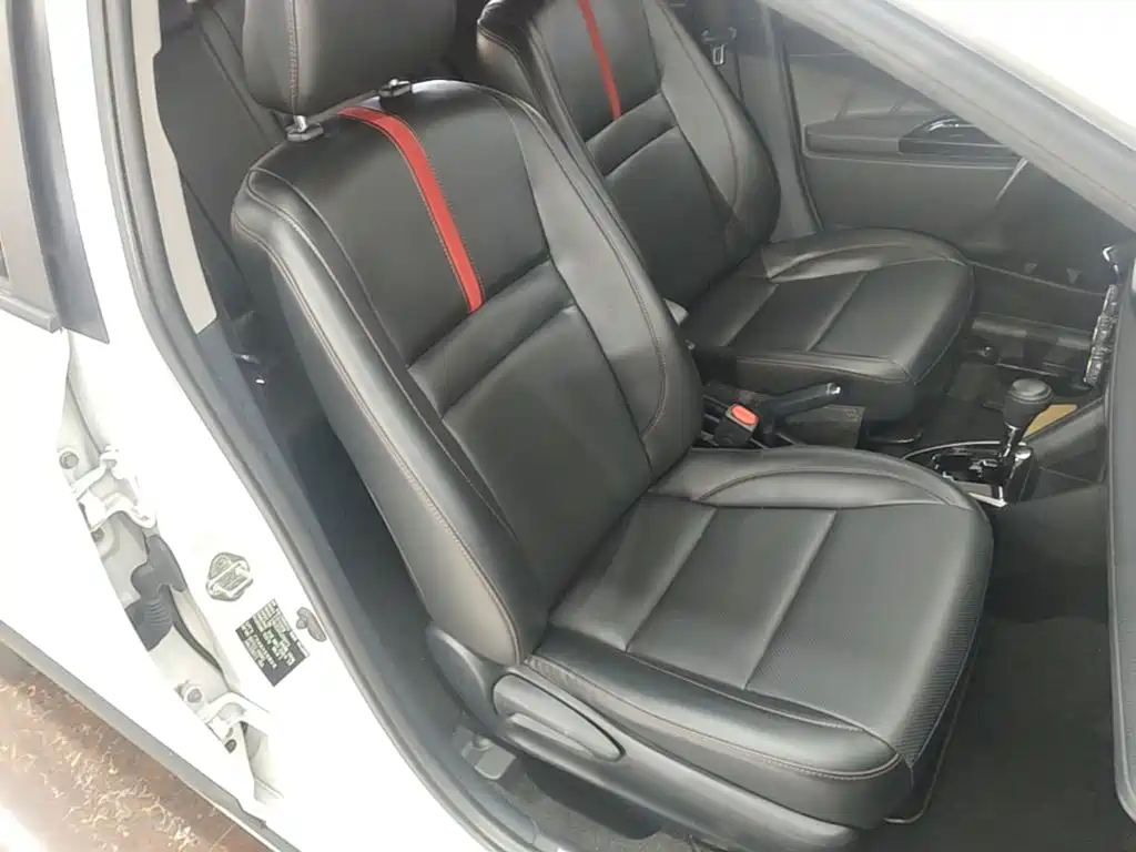 Toyota Yaris L — миниатюра 25